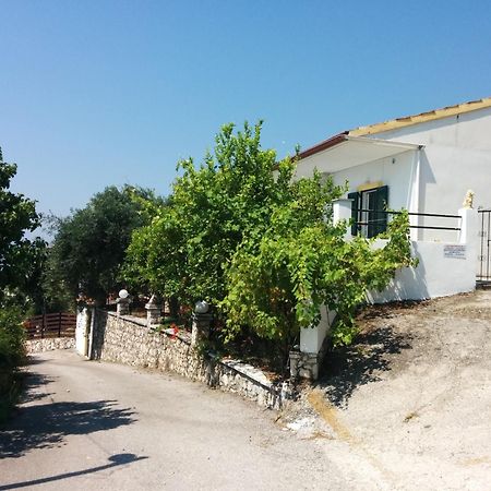 Nikos - Eleni Apartman Barbáti Kültér fotó