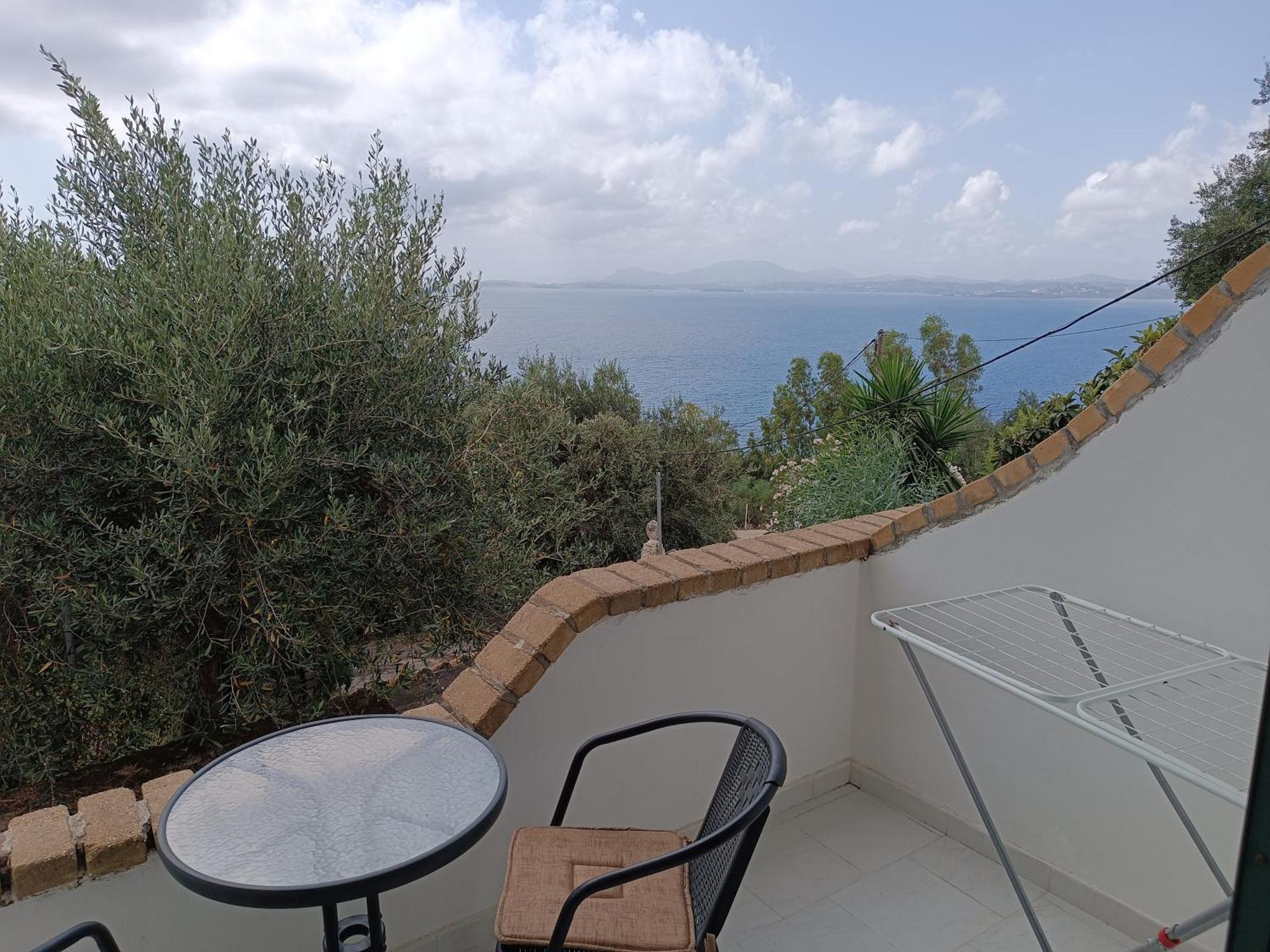 Nikos - Eleni Apartman Barbáti Kültér fotó